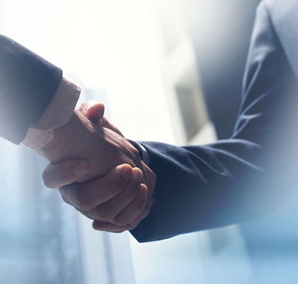 استخدام در ترید اریا